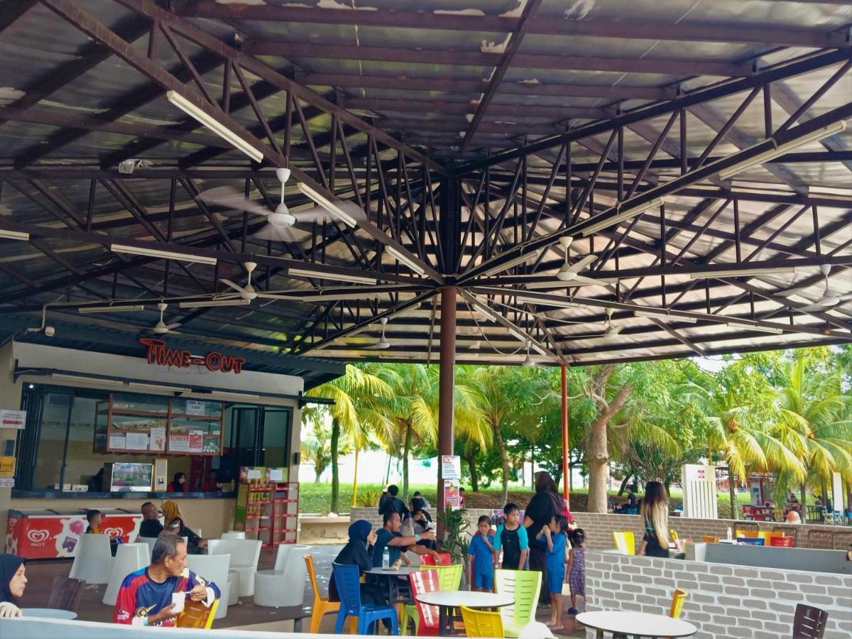 Melaka Town Area Top 1 Family Lovers Water Themepark Suites By Ggm 外观 照片
